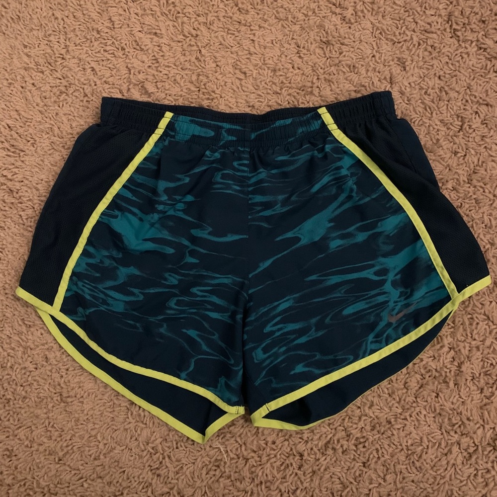 Nike shorts size: XS